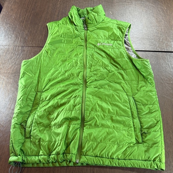 Columbia Other - Columbia Lightweight Puffer Vest in Bright Green Sz M